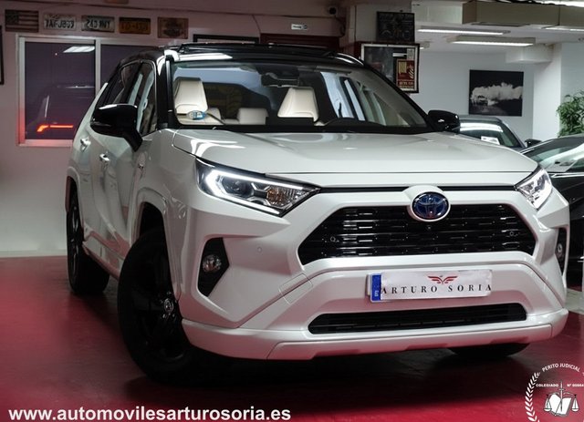 Toyota Rav4 2.5l 220H Luxury 4WD