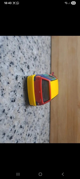 Coche VW Polo Arlequín 1:43