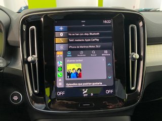 Volvo XC40 Momentum Pro 4x4 B4 2.0G 197CV Auto MHE