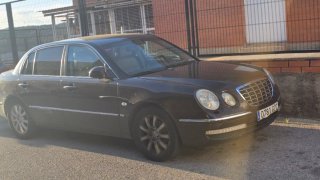 KIA Opirus 2010