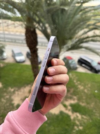 iPhone 14 - 100% Batería