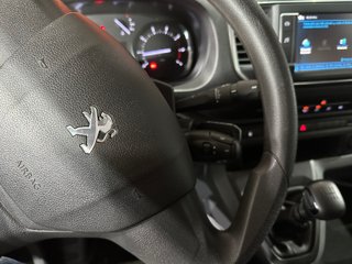 Peugeot EXPERT 2.0 BLUEHDI 150 L3 (2019)
