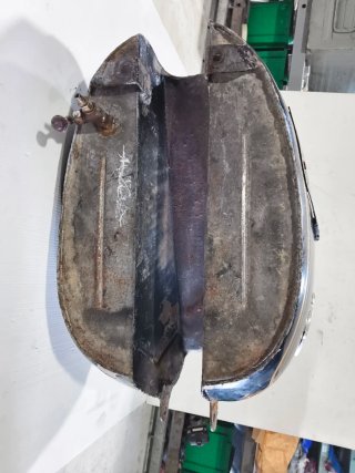 Depósito Rieju Fita 175