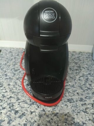 Cafetera Nescafé Dolce Gusto Negra