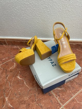 Zapatos Marypaz tacón plataforma amarillo talla 37