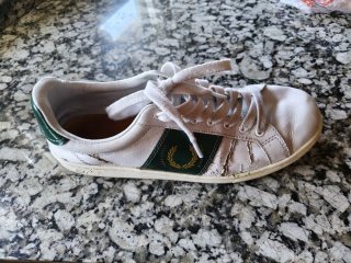 FRED PERRY zapatillas casual.