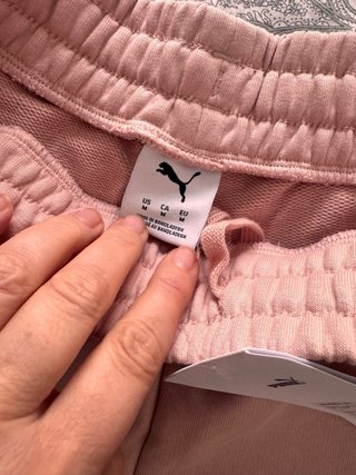 Pantalón corto deportivo Puma mujer rosa