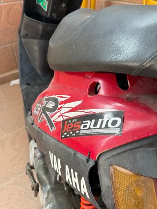 Yamaha Jog R Scooter Automática Roja