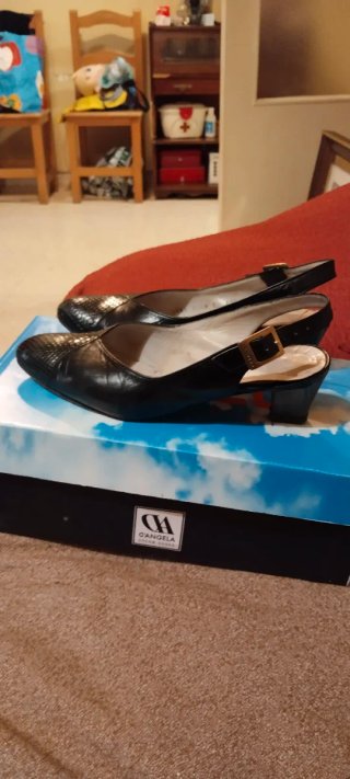 Zapatos Valentino Piel Tacón Talla 35.5