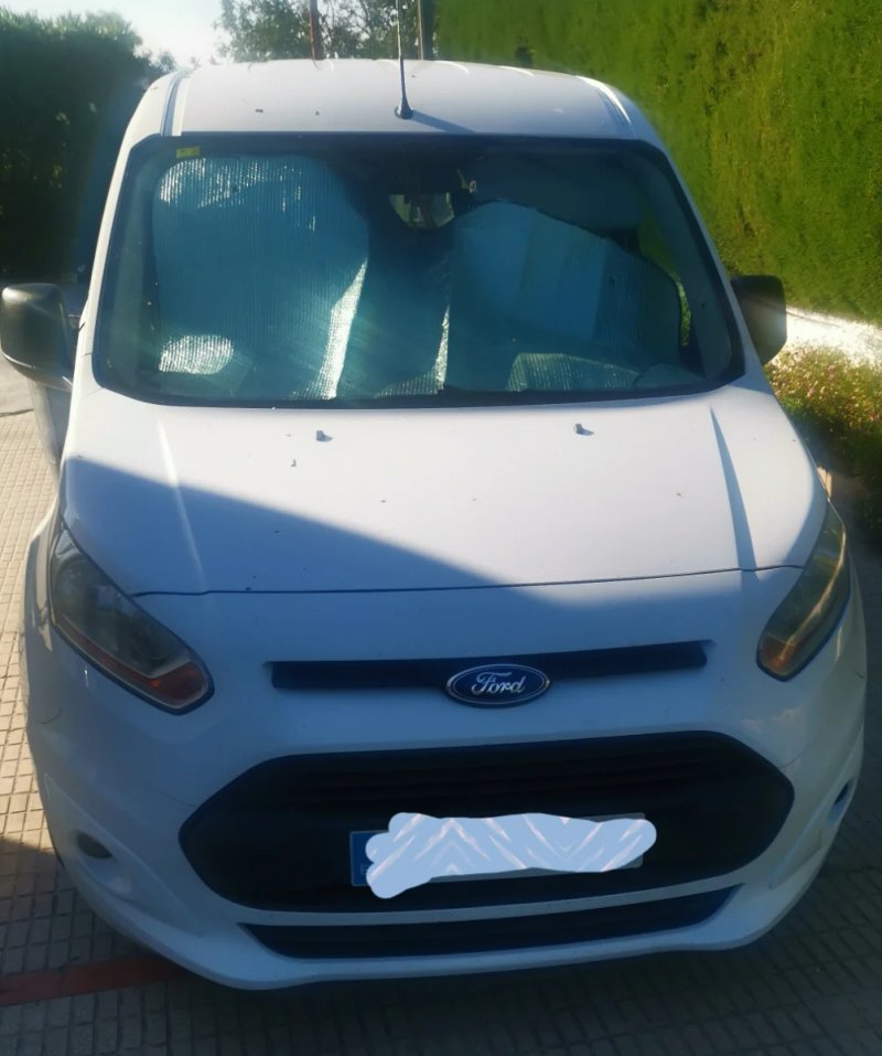 Ford Grand Tourneo Connec 2016 - foto 1