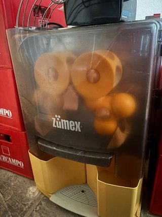 Exprimidor de naranjas Zumex