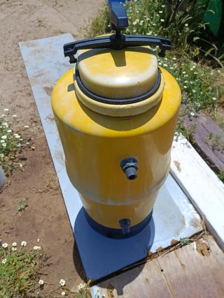 Abonadora de riego poliéster...
