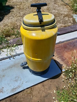 Abonadora de riego poliéster...
