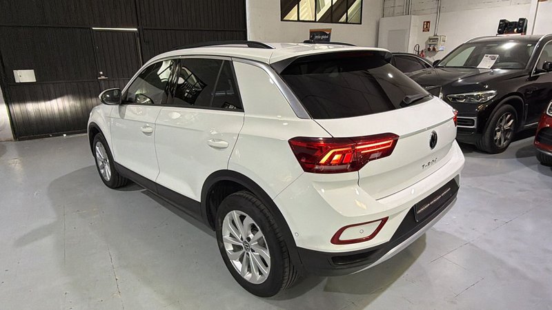 Volkswagen T-Roc 2025, foto 6
