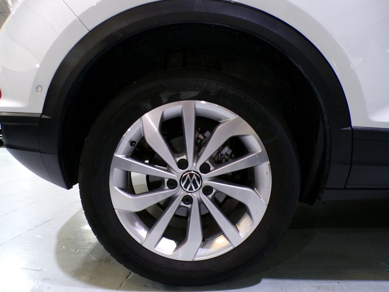 Volkswagen T-Roc 2025, foto 12