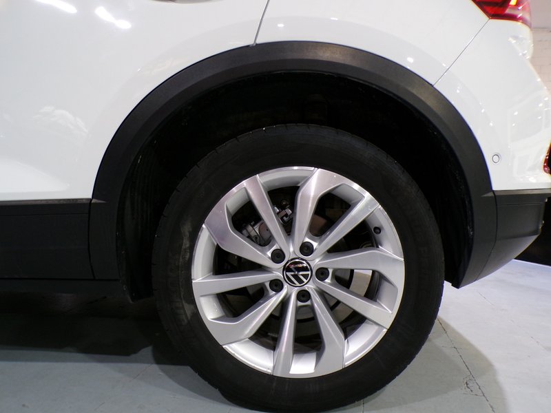 Volkswagen T-Roc 2025, foto 9