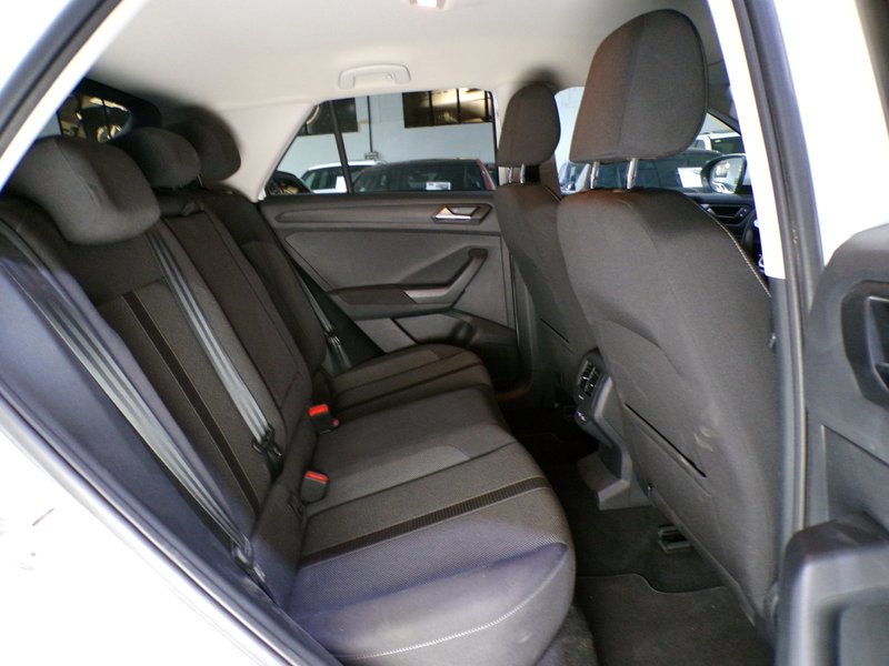 Volkswagen T-Roc 2025, foto 15