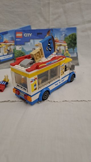LEGO City 60253 Camioncino Gelati