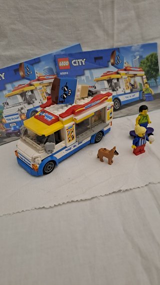 LEGO City 60253 Camioncino Gelati