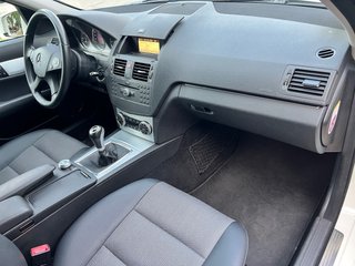 Mercedes-Benz Clase C 2010