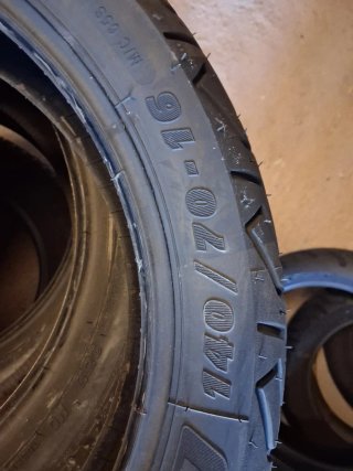 Michelin City Grip 2 140/70-16 65S