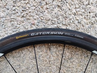 Rueda Delantera Carbono CBK