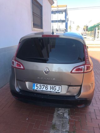 Renault Scenic 2011