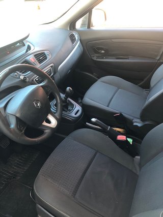 Renault Scenic 2011