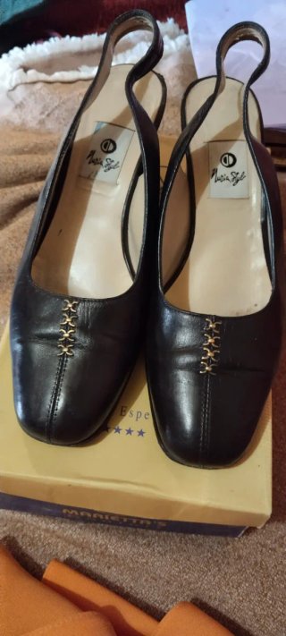 Zapatos Nuria Styl Piel T. 38.5
