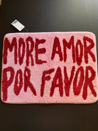 Tappeto bagno More Amor Por Favor rosa