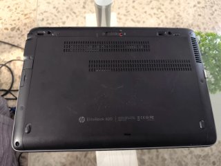Portátil HP EliteBook 820g reparar.