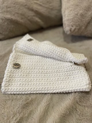 Bolso de mano crochet hecho a mano