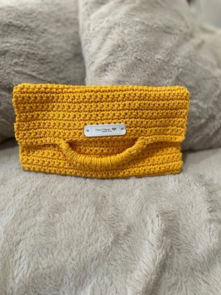 Bolso de mano crochet hecho a mano