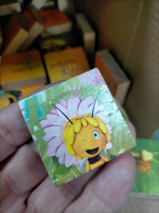 Juego de madera La Abeja Maya