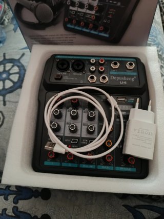 Mesa de Sonido Depusheng Mini Mixer