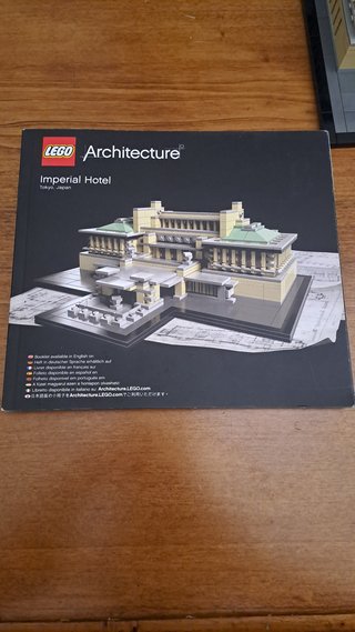 Lego Architecture Imperial Hotel 21017