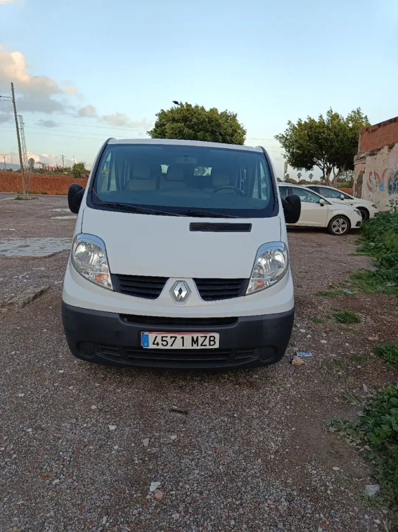 Renault Trafic 2013 - foto 1