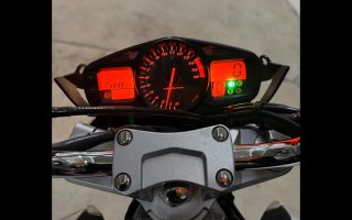 SUZUKI GSR-600 NAKED (Cambio nombre incluido)