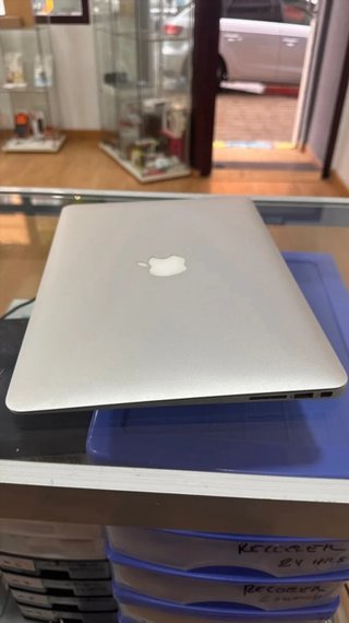 MacBook Air 2017 Plata 256GB i5 8GB RAM