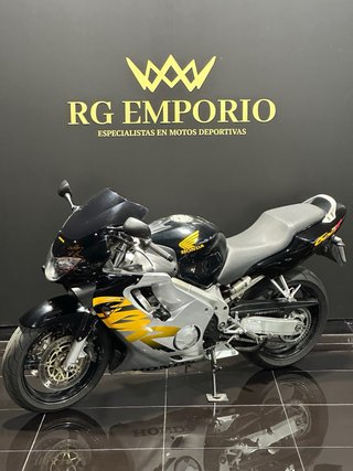 CBR 600 F DESDE 69€/MES