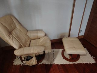 Sofá de piel con masaje