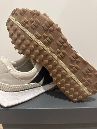 Zapatillas New Balance XC72 Unisex Beige/Negro