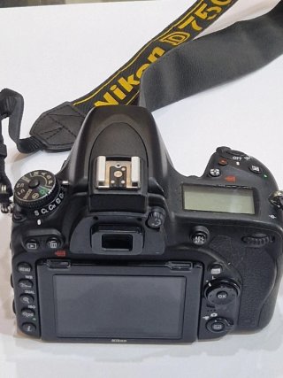 Cámara Nikon D750 + Accesorios