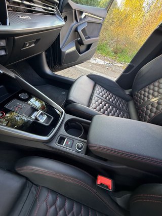 Audi RS3 Sptorback  Full extras!!