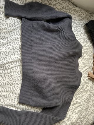Chaqueta gris de punto