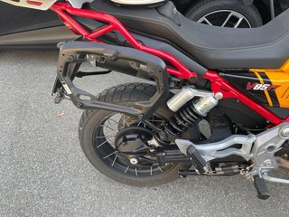Telai laterali SW-Motech PRO Moto Guzzi V85TT