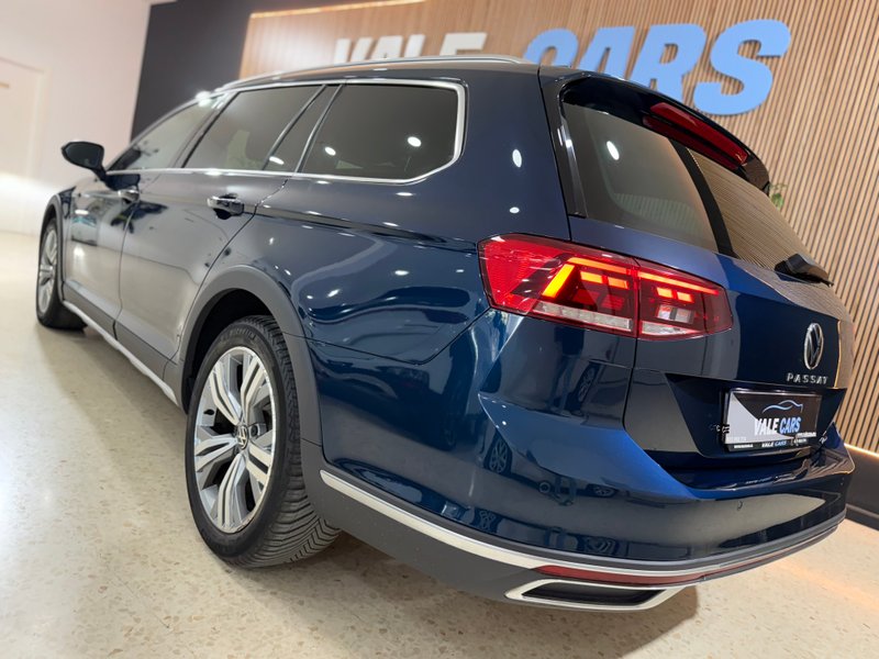 Volkswagen Passat Alltrack 2022, foto 8