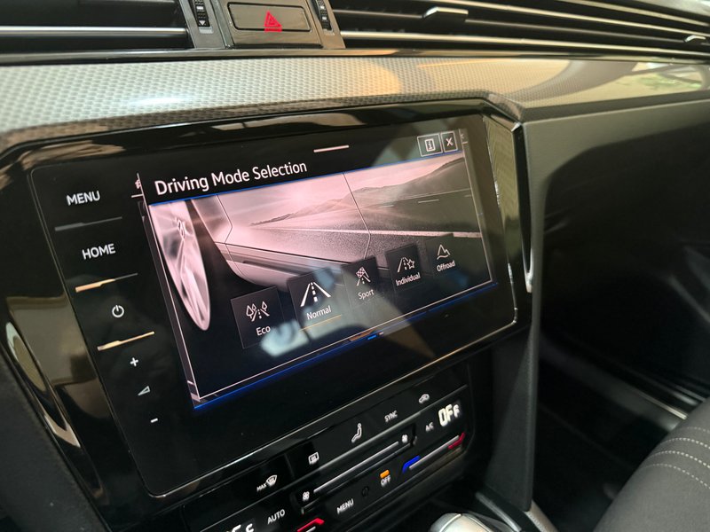 Volkswagen Passat Alltrack 2022, foto 10