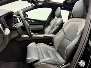 Volvo XC60 2022