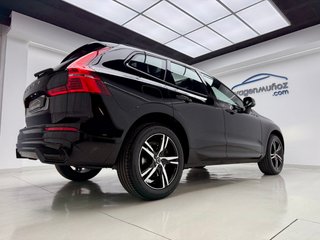 Volvo XC60 2022